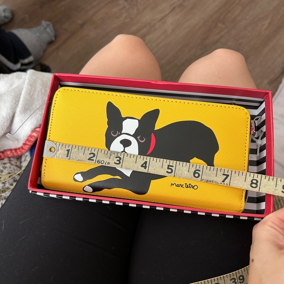 Marc Tetro Yellow Boston Terrier Wallet - In Mint Condition in the original box! - Picture 6 of 9